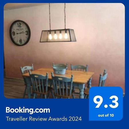 Rebak Place- A Bright & Charming Getaway Marsaskala Esterno foto