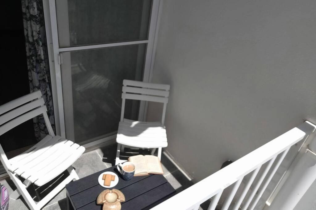 Rebak Place- A Bright & Charming Getaway Marsaskala Esterno foto